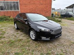 Schwarz Gebraucht 2016 Ford Focus Titanium Limousine | 8.200 € (Superpreis)