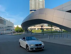 Weiß Gebraucht 2011 BMW 335 Cabriolet M Performance Cabrio | 21.000 € (Fairer Preis)