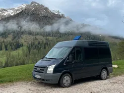 Grau Gebraucht 2011 Ford Transit Van / Kleinbus | 14.900 €