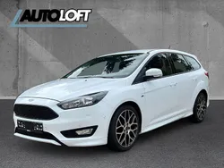 Weiß Gebraucht 2018 Ford Focus ST-Line Kombi | 12.480 € (Guter Preis)