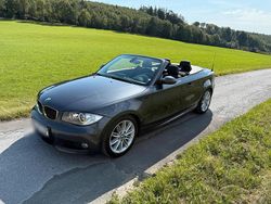 Grau Gebraucht 2008 BMW 118 Cabriolet M Sport Cabrio | 7.699 € (Fairer Preis)