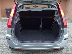 Gebraucht 2004 Ford Fusion Limousine | 2.200 € (Fairer Preis)