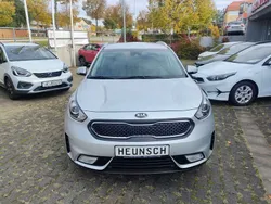 Seidensilber Gebraucht 2017 Kia Niro Spirit SUV | 14.400 € (Guter Preis)