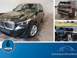 Schwarz Gebraucht 2023 BMW iX1 M Sport SUV | 41.100 € (Guter Preis)