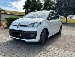Weiß Gebraucht 2021 VW up! R-line Kleinwagen | 12.900 € (Fairer Preis)