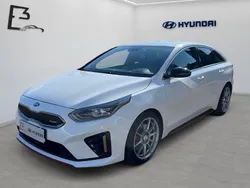 Weiß Gebraucht 2020 Kia ProCeed Comfort Kleinwagen | 24.991 € (Fairer Preis)