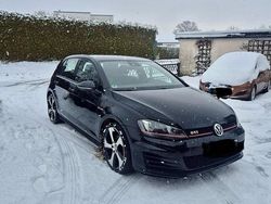 Schwarz Gebraucht 2015 VW Golf VII GTI Kleinwagen | 15.000 € (Guter Preis)