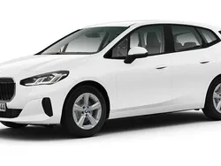 Weiß Gebraucht 2024 BMW 220 Active Tourer Luxury Line Van / Kleinbus | 33.854 € (Fairer Preis)
