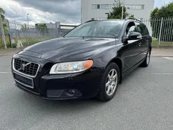 Schwarz Gebraucht 2009 Volvo V70 Momentum Kombi | 10.480 € (Teuer)