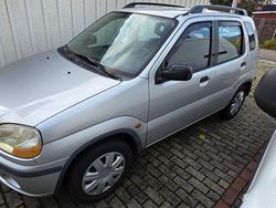 Silber Gebraucht 2002 Suzuki Ignis Kleinwagen | 500 €