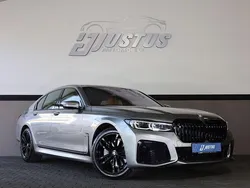 Grau Gebraucht 2022 BMW 730 Sport Line Limousine | 54.900 € (Guter Preis)