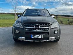 Schwarz Gebraucht 2008 Mercedes ML63 AMG AMG SUV | 24.980 € (Teuer)