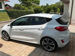 Weiß Gebraucht 2021 Ford Fiesta ST-Line Kleinwagen | 14.499 € (Superpreis)
