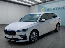 Weiß Gebraucht 2024 Skoda Scala Kleinwagen | 23.399 € (Fairer Preis)