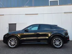Schwarz Gebraucht 2019 Porsche Cayenne SUV | 64.900 €