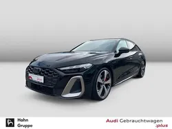 Mythosschwarz metallic Gebraucht 2025 Audi A5 Ambiente Coupé | 56.499 € (Guter Preis)