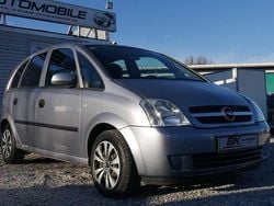 Blau Gebraucht 2004 Opel Meriva Van / Kleinbus | 1.990 € (Guter Preis)