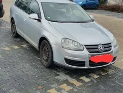 Silber Gebraucht 2009 VW Golf VI Comfortline Kombi | 3.500 € (Fairer Preis)