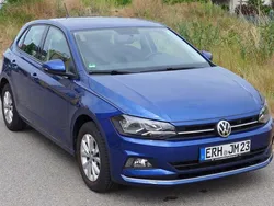 Blau Gebraucht 2020 VW Polo Highline Kleinwagen | 15.200 € (Guter Preis)