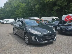 Grau Gebraucht 2011 Peugeot 308 Kombi | 5.500 € (Teuer)