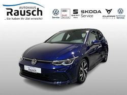 Blau Gebraucht 2021 VW Golf VIII R-line Limousine | 25.950 € (Fairer Preis)