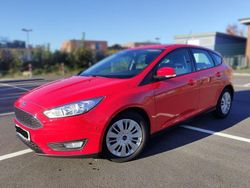 Rot Gebraucht 2015 Ford Focus Business Edition Limousine | 9.990 € (Fairer Preis)