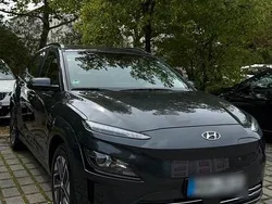 Grau Gebraucht 2022 Hyundai Kona SUV | 16.800 € (Superpreis)