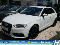 Weiß Gebraucht 2012 Audi A3 Ambition Limousine | 9.990 € (Etwas zu teuer)
