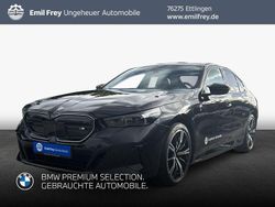 Black sapphire metallic Gebraucht 2025 BMW i5 Sport Line Limousine | 76.890 €