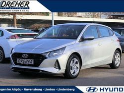 Sleek silver Gebraucht 2021 Hyundai i20 Select Kleinwagen | 13.970 € (Fairer Preis)