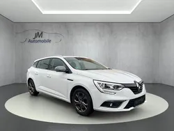 Weiß Gebraucht 2019 Renault Mégane IV Business Limousine | 9.490 € (Superpreis)