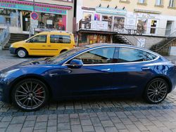 Blau Gebraucht 2019 Tesla Model 3 Performance Limousine | 27.900 € (Fairer Preis)