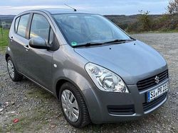 Silber Gebraucht 2011 Suzuki Splash Club Kleinwagen | 3.999 € (Fairer Preis)