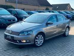 Braun Gebraucht 2013 VW Passat Highline Limousine | 12.499 € (Fairer Preis)