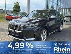 Schwarz Gebraucht 2023 BMW iX1 xLine SUV | 38.680 € (Fairer Preis)