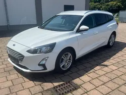 Weiß Gebraucht 2020 Ford Focus Cool & Connect Kombi | 9.990 € (Guter Preis)