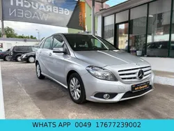 Silber Gebraucht 2014 Mercedes B180 Van / Kleinbus | 11.999 € (Fairer Preis)