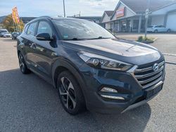 Blau Gebraucht 2016 Hyundai Tucson Style SUV | 13.400 € (Guter Preis)