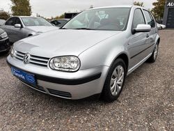 Silber Gebraucht 2001 VW Golf Basis Limousine | 3.949 € (Etwas zu teuer)