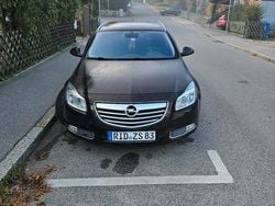 Braun Gebraucht 2010 Opel Insignia Kombi | 4.500 € (Fairer Preis)