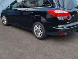 Schwarz Gebraucht 2013 Ford Focus Titanium Kombi | 6.500 € (Fairer Preis)