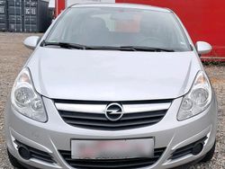 Grau Gebraucht 2010 Opel Corsa Limousine | 3.250 € (Fairer Preis)