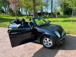 Schwarz Gebraucht 2009 Mini Cooper Cabriolet Cabrio | 3.500 € (Fairer Preis)