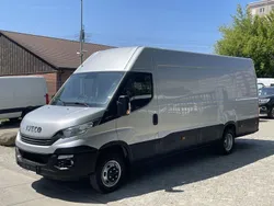 Silber Gebraucht 2017 Iveco Daily Van / Kleinbus | 21.900 € (Etwas zu teuer)