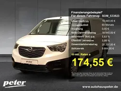 Weiß Gebraucht 2020 Opel Combo Edition Van / Kleinbus | 16.440 € (Fairer Preis)