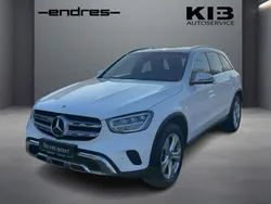 Polarweiss unilack Gebraucht 2021 Mercedes GLC300e Exclusive SUV | 31.870 € (Fairer Preis)