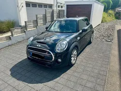 Schwarz Gebraucht 2015 Mini John Cooper Works Kleinwagen | 12.900 € (Etwas zu teuer)