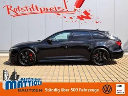 Schwarz (mythosschwarz metallic) Gebraucht 2022 Audi RS6 Sport Kombi | 124.959 €
