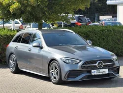 Grau Gebraucht 2023 Mercedes C200 AMG line Limousine | 35.790 € (Teuer)
