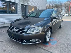 Schwarz Gebraucht 2013 VW Passat Highline Kombi | 14.690 € (Teuer)